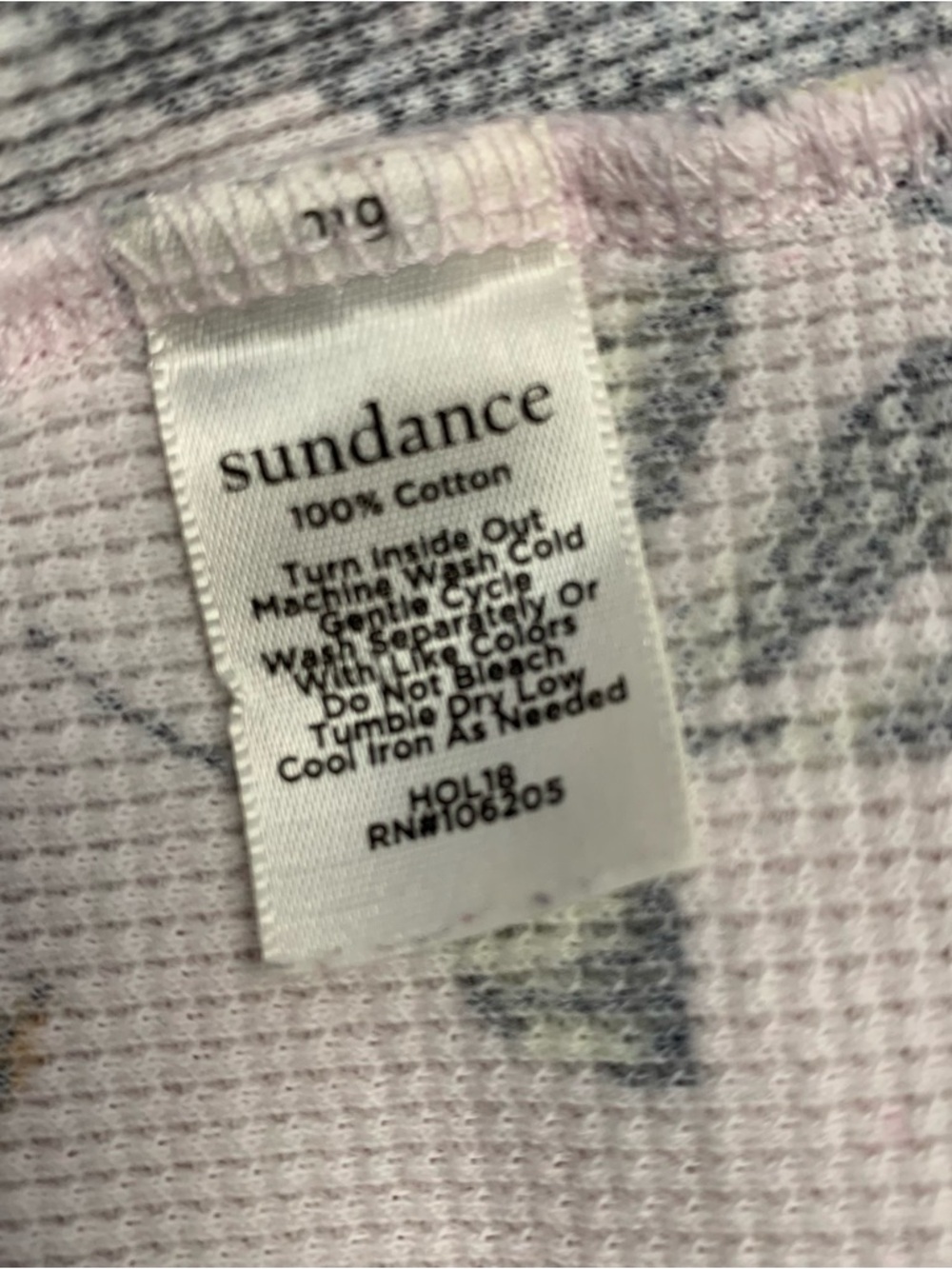 Sundance Tee Top Women M Floral Thermal Waffle Velvet Button Cuff Trim Boho Pink - Picture 16 of 16
